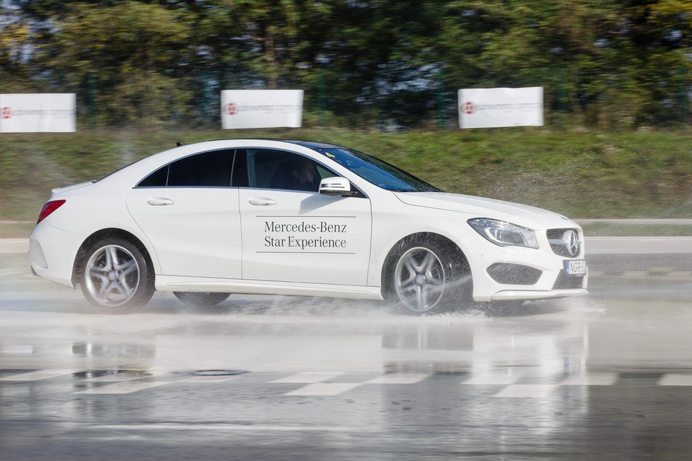 MERCEDES-BENZ