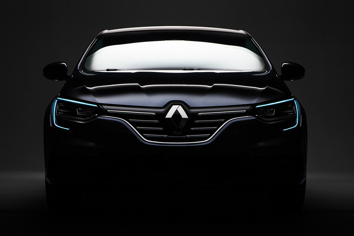 RENAULT