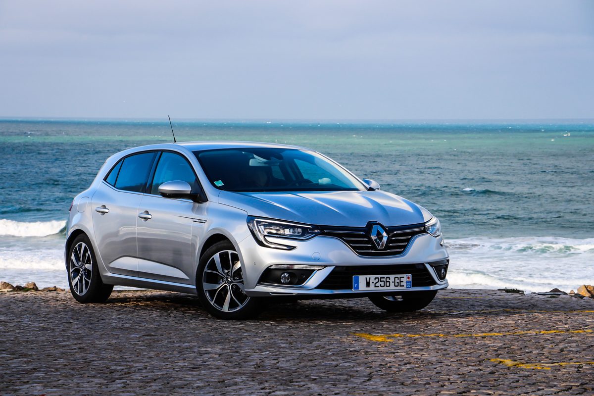 RENAULT