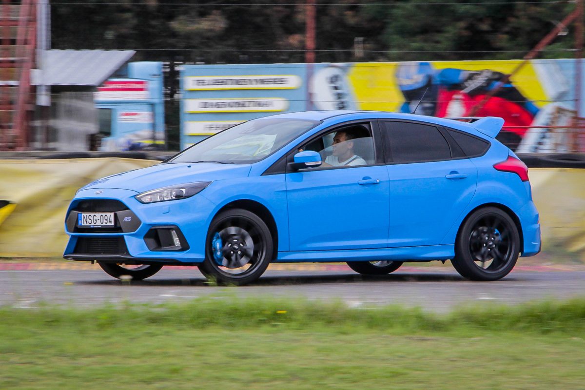 FORD