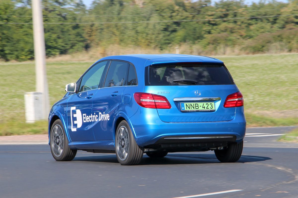 MERCEDES-BENZ B-OSZTÁLY