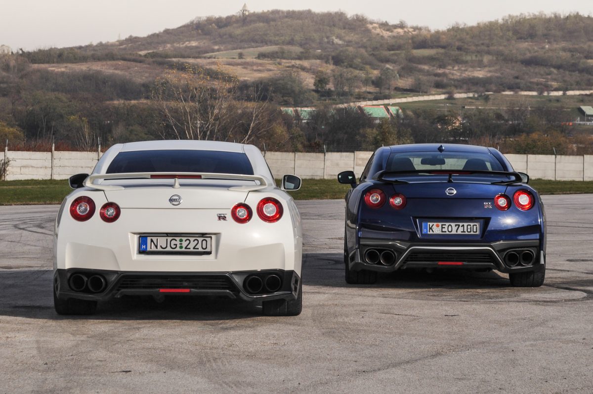 NISSAN GT-R