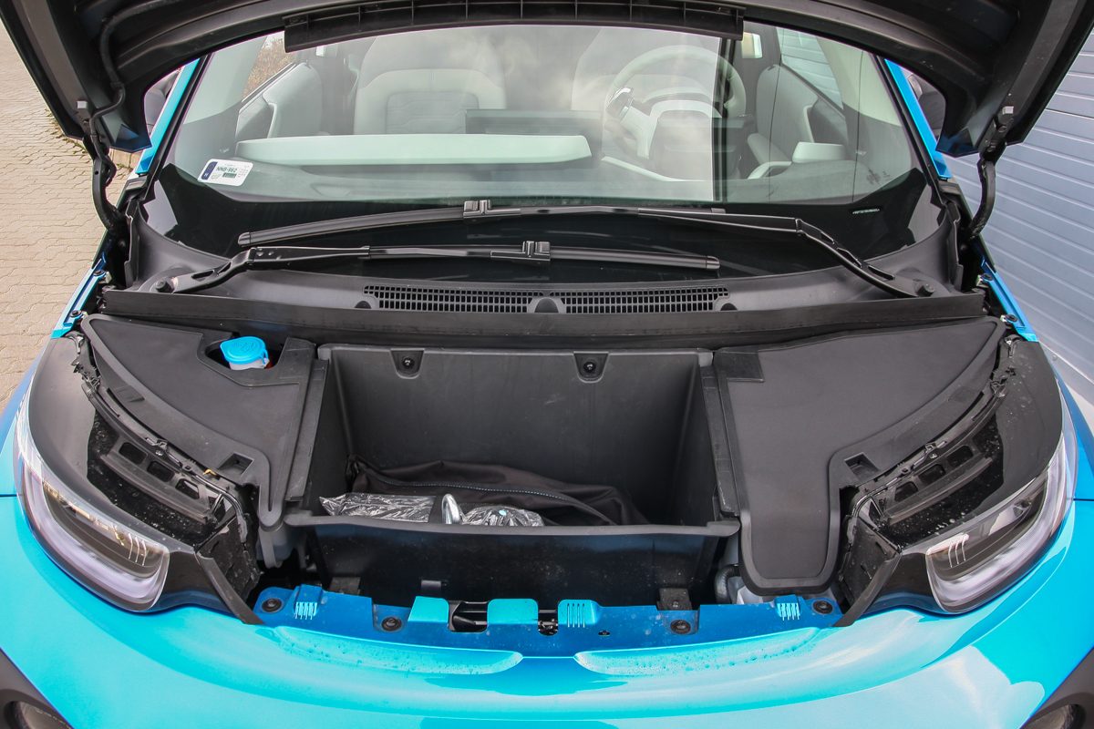 BMW I3