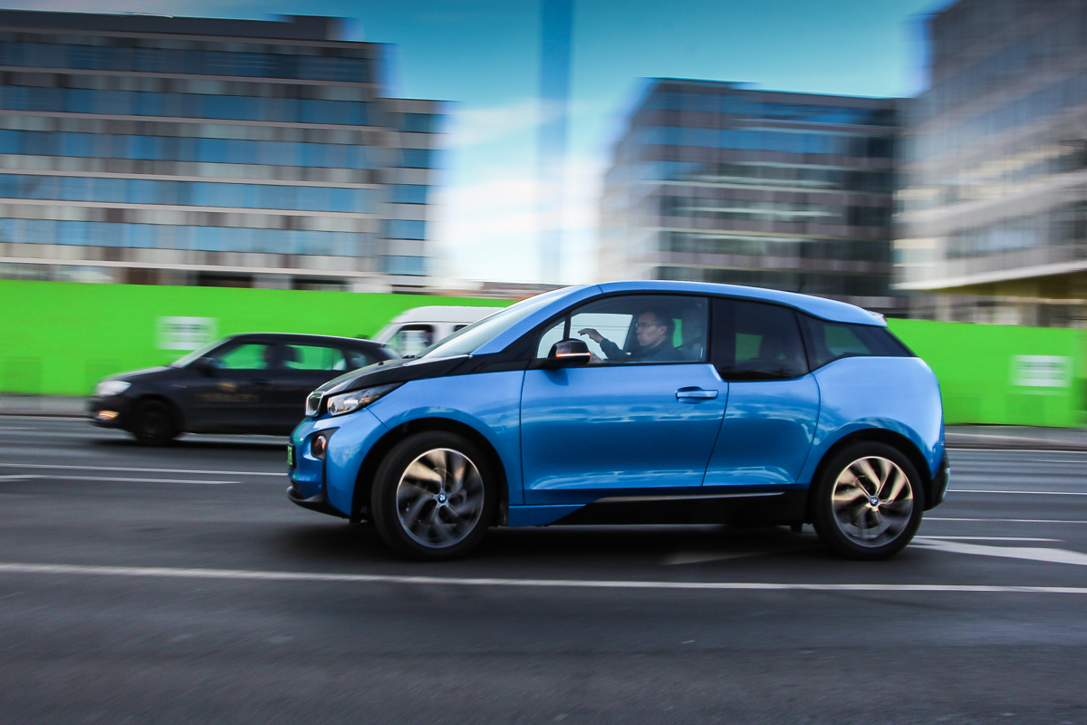 BMW I3