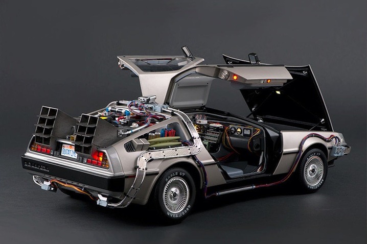 DE LOREAN DMC-12