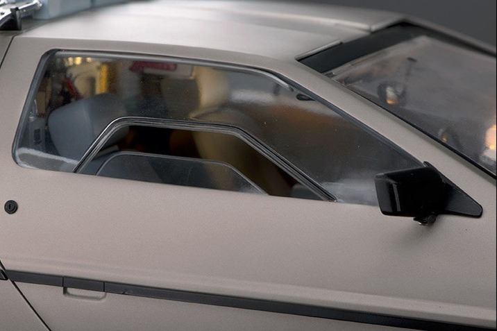 DE LOREAN DMC-12