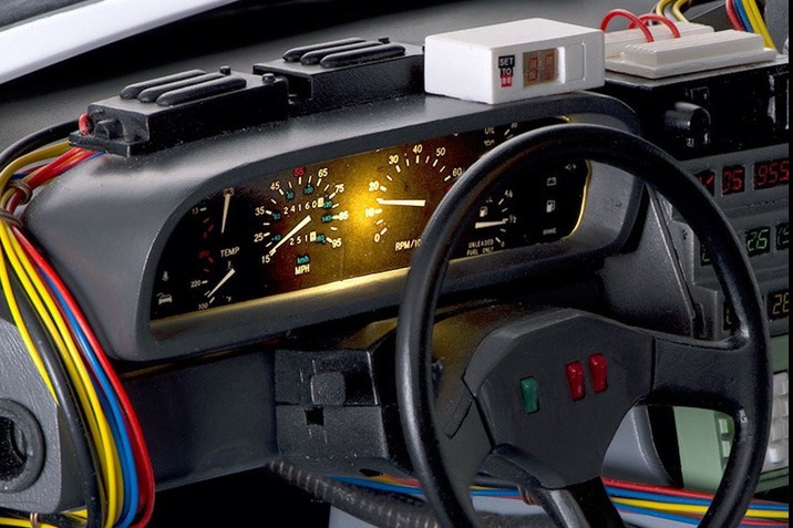 DE LOREAN DMC-12
