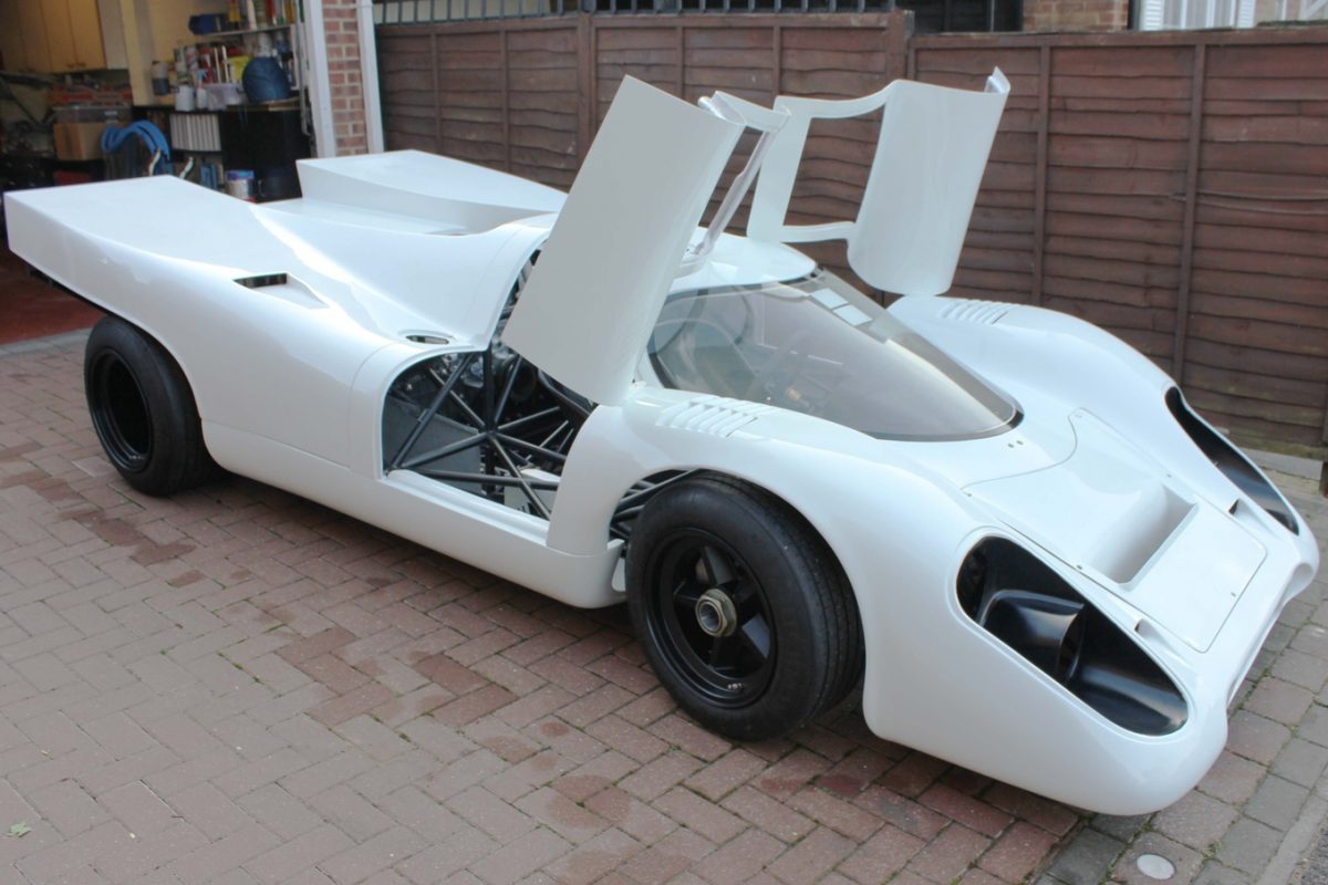PORSCHE