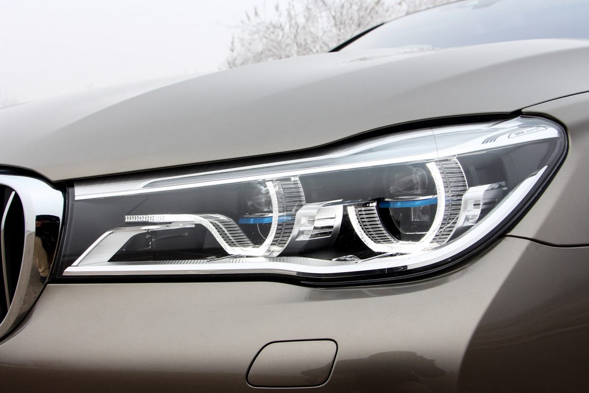 BMW 7-ES SOROZAT