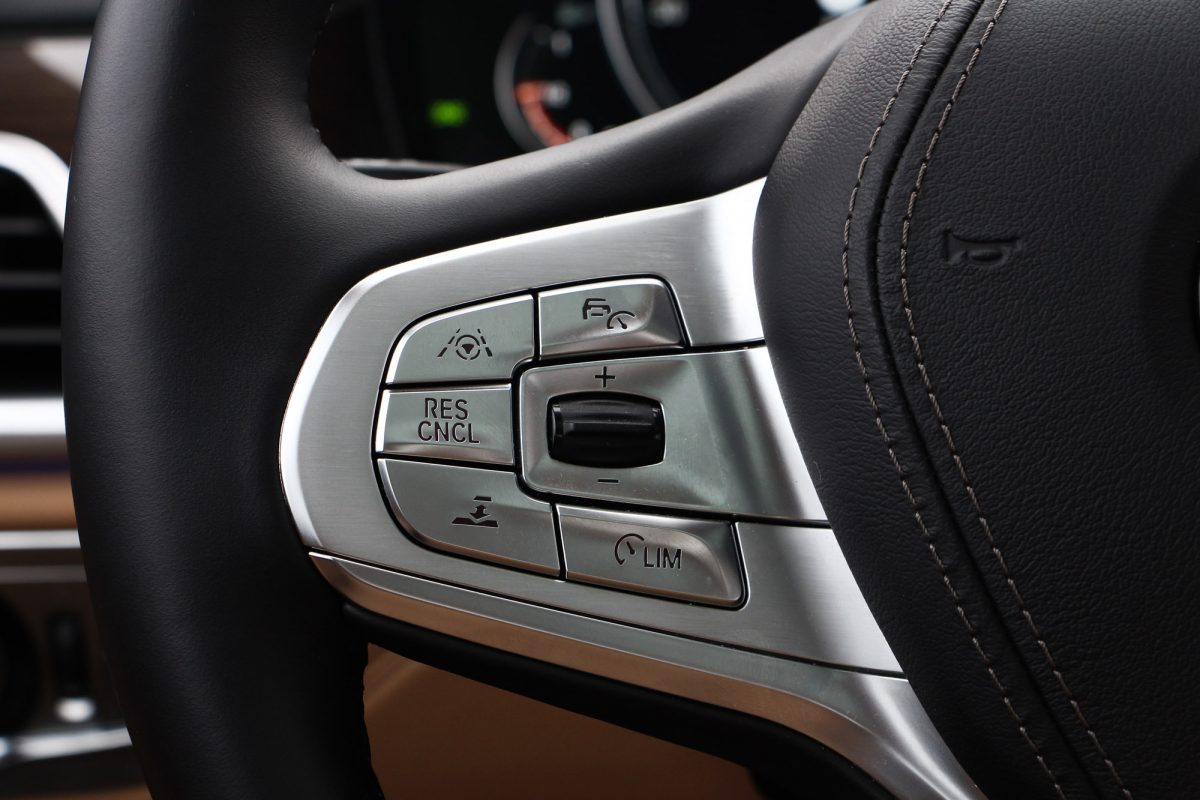 BMW 7-ES SOROZAT