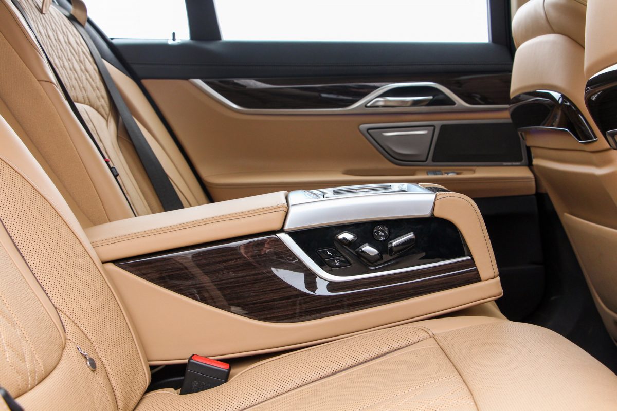 BMW 7-ES SOROZAT