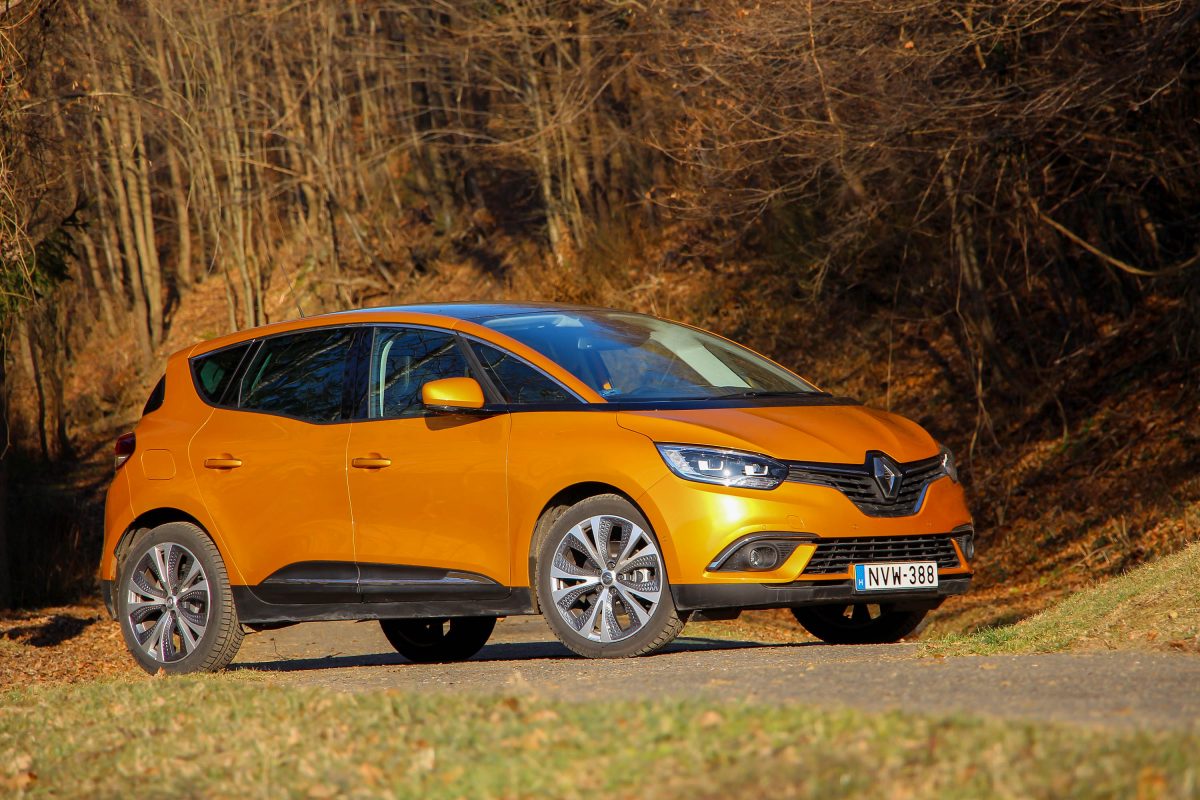 RENAULT SCENIC