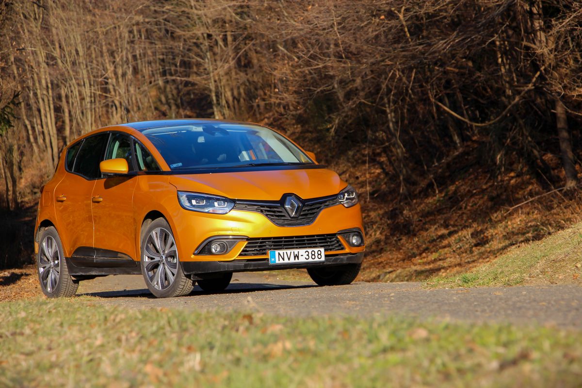 RENAULT SCENIC