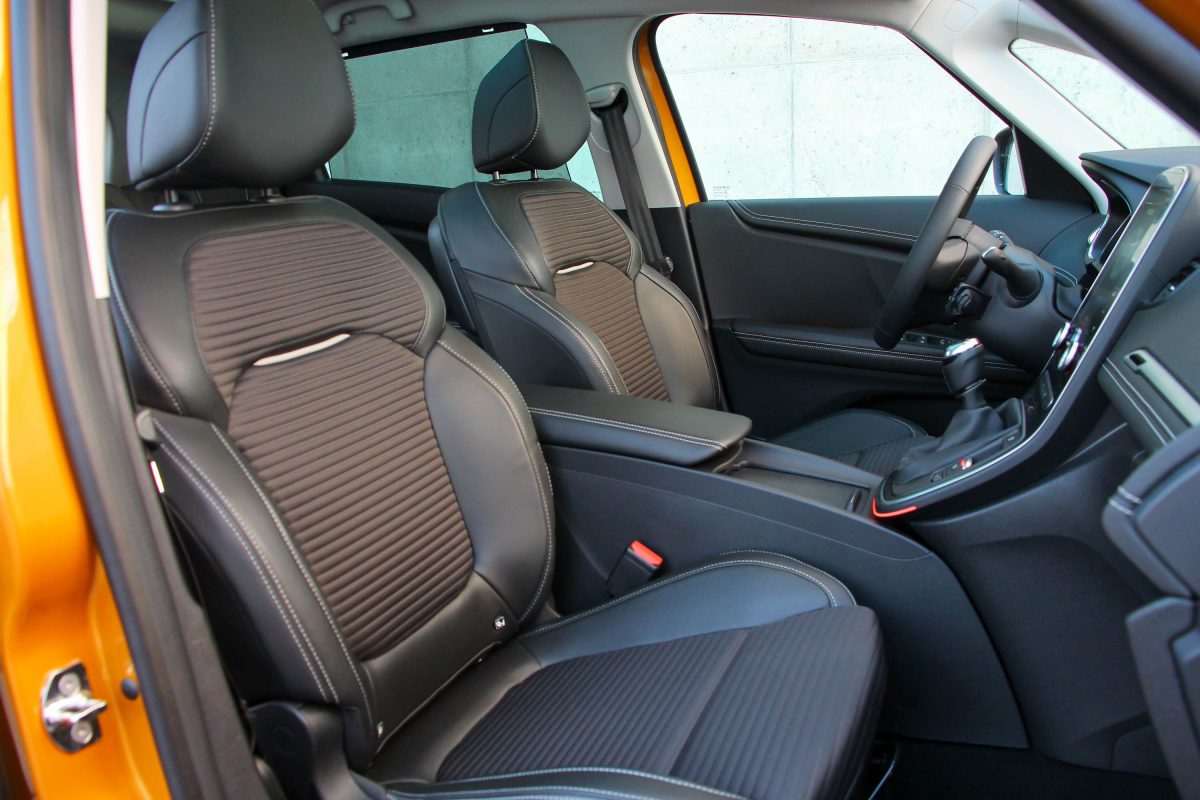 RENAULT SCENIC