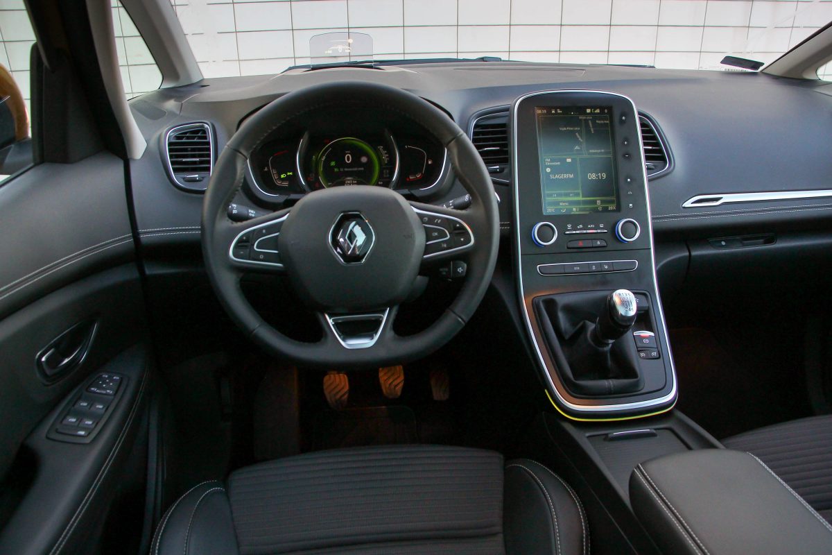 RENAULT SCENIC