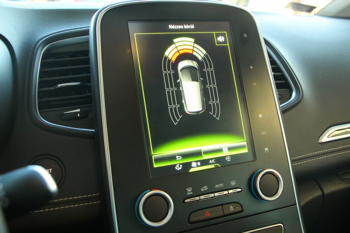 RENAULT SCENIC