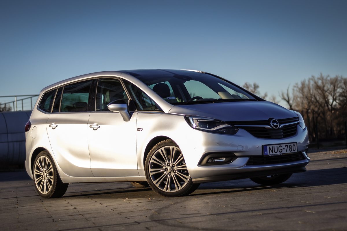 OPEL ZAFIRA