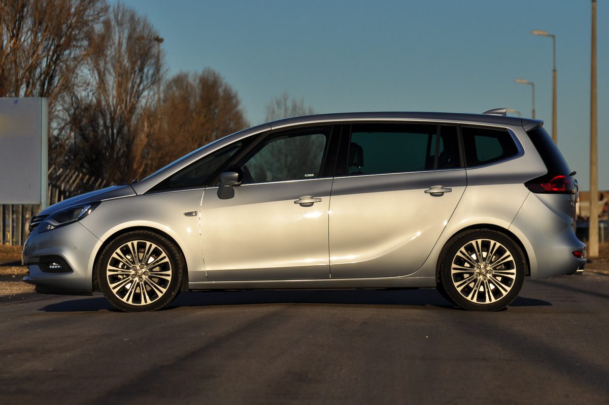 OPEL ZAFIRA