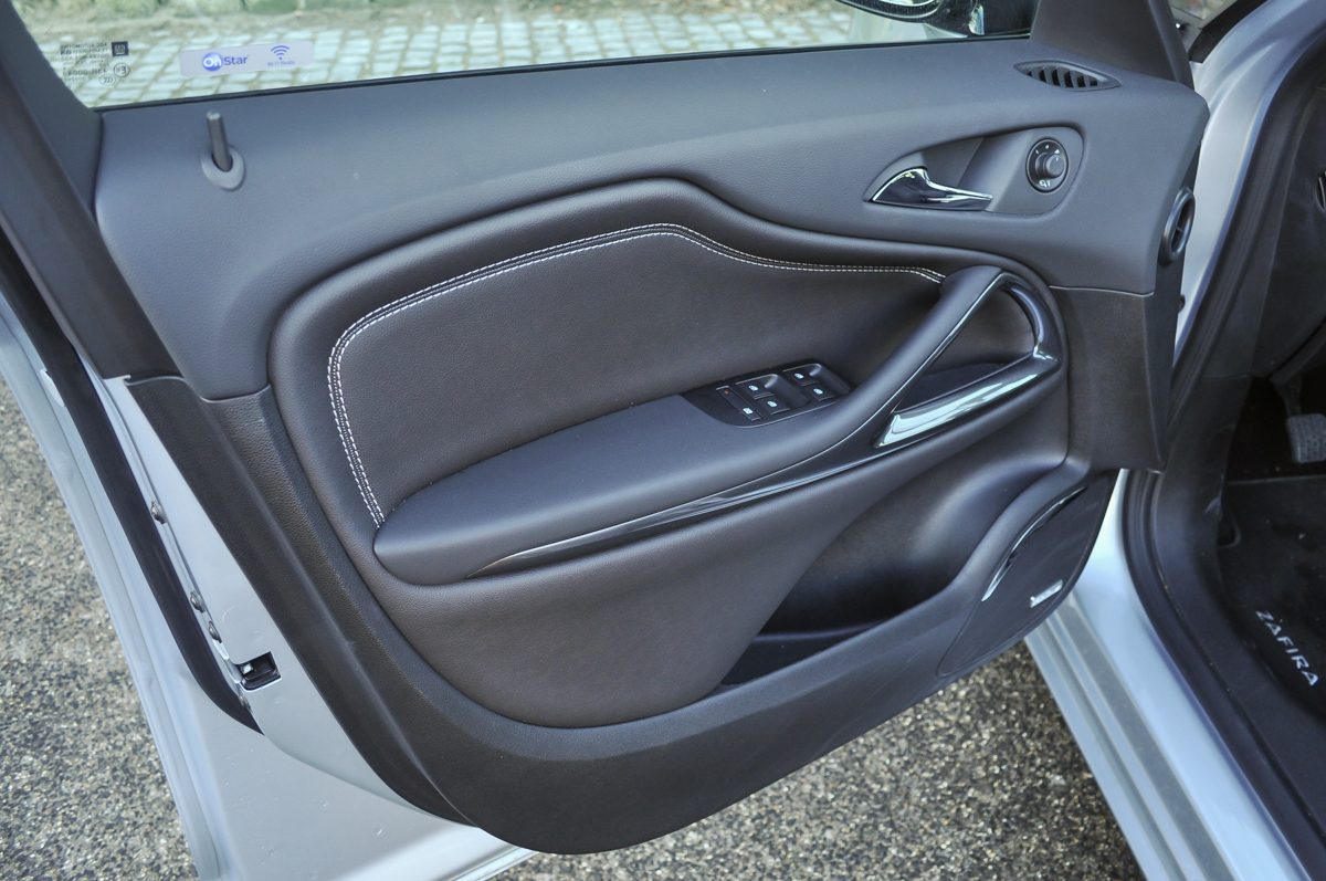 OPEL ZAFIRA