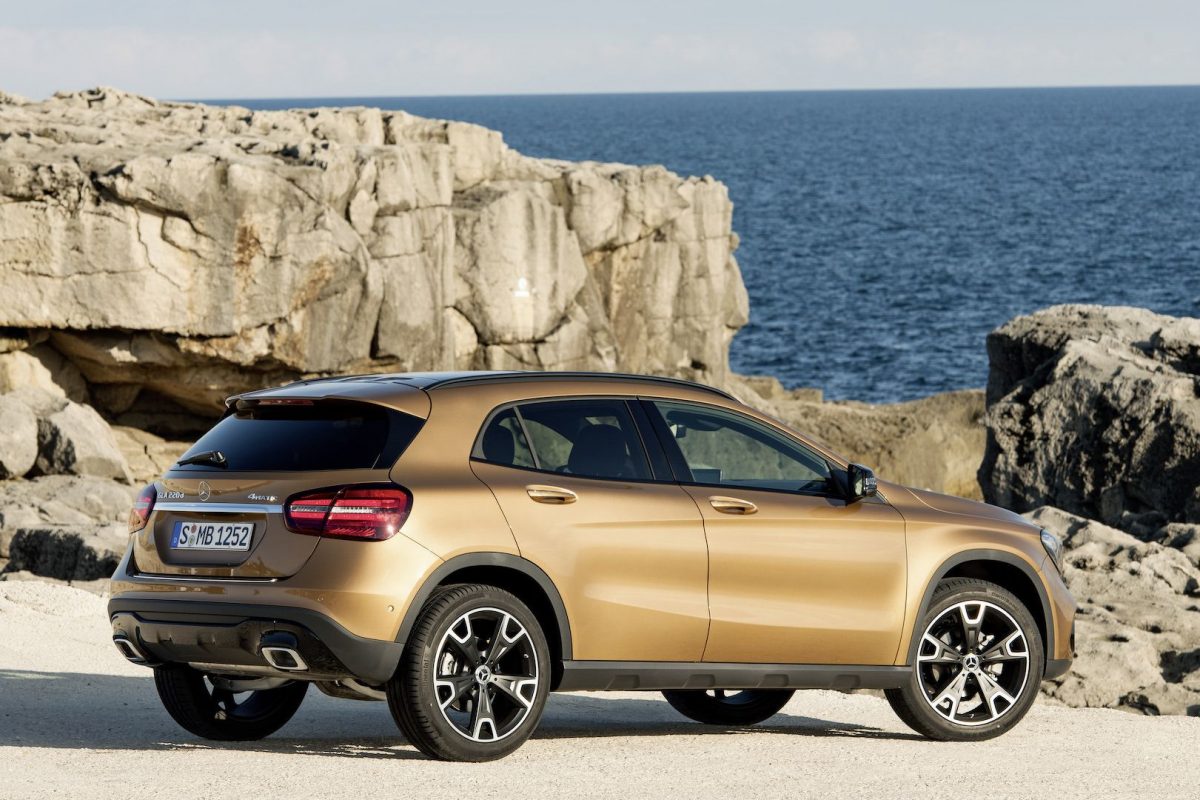 MERCEDES-BENZ GLA-OSZTÁLY