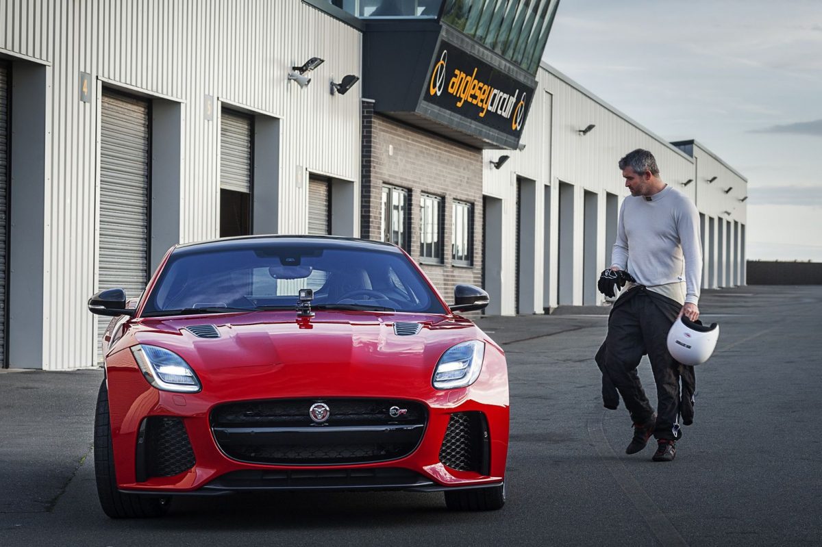 JAGUAR F-TYPE