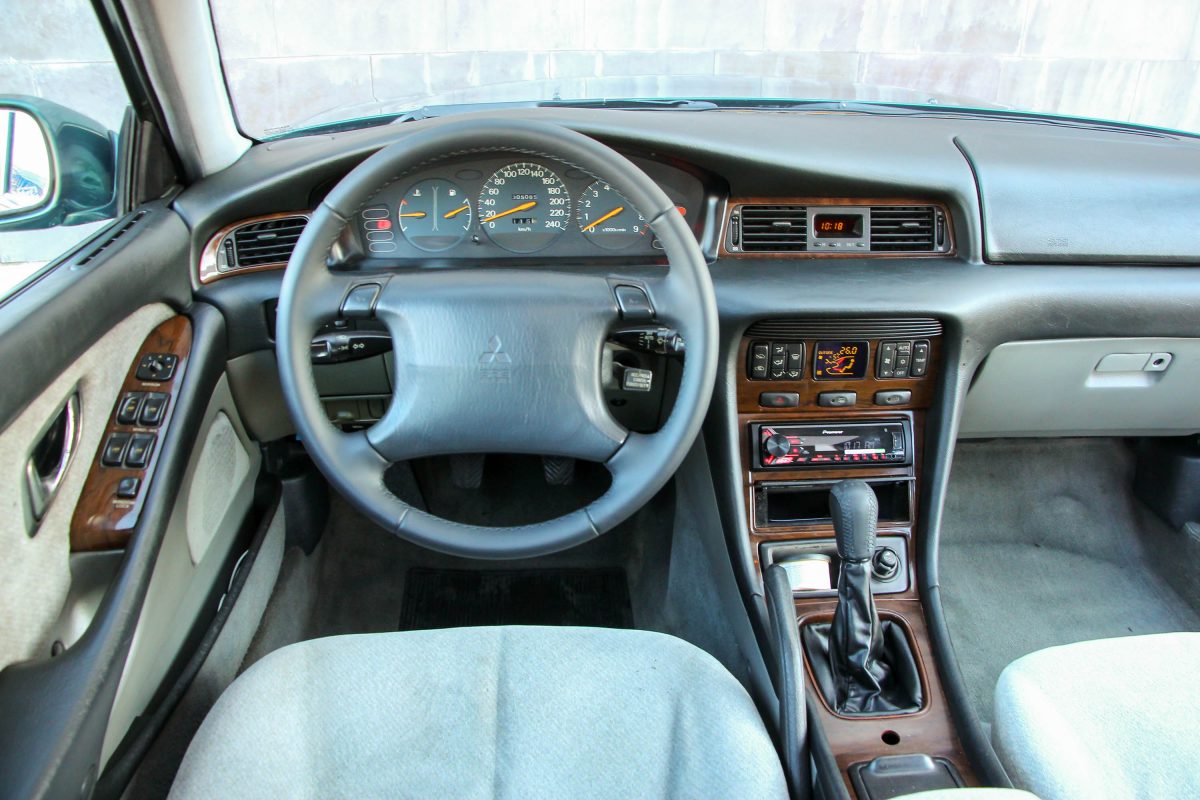 MITSUBISHI SIGMA