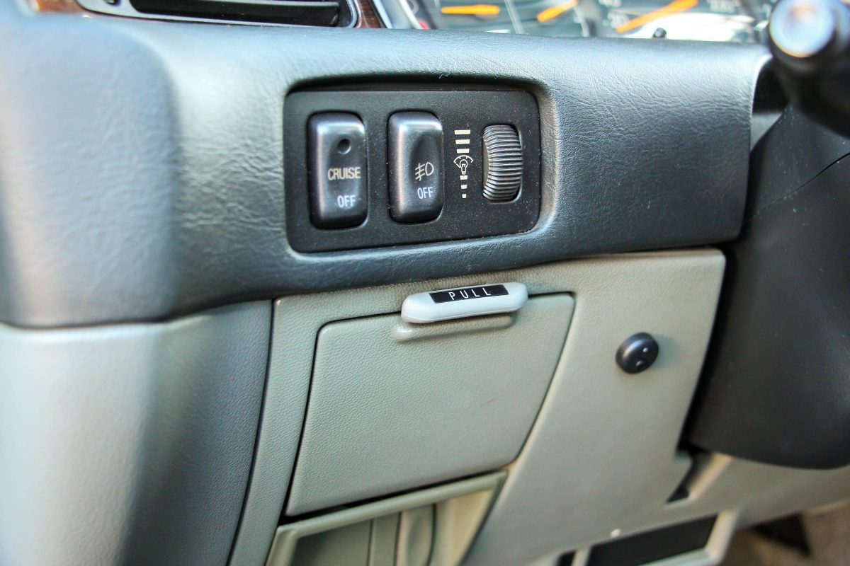 MITSUBISHI SIGMA