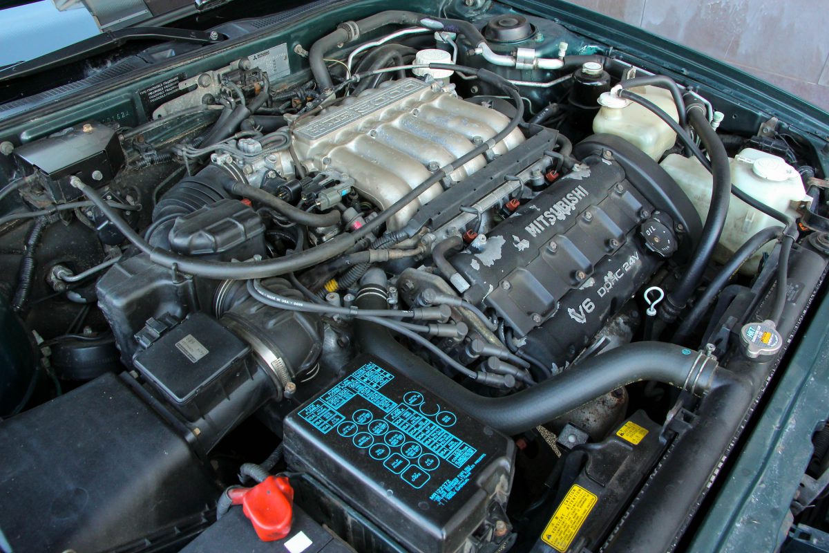 MITSUBISHI SIGMA