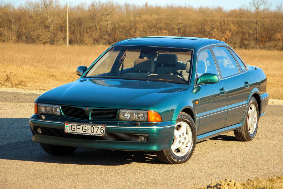 MITSUBISHI SIGMA