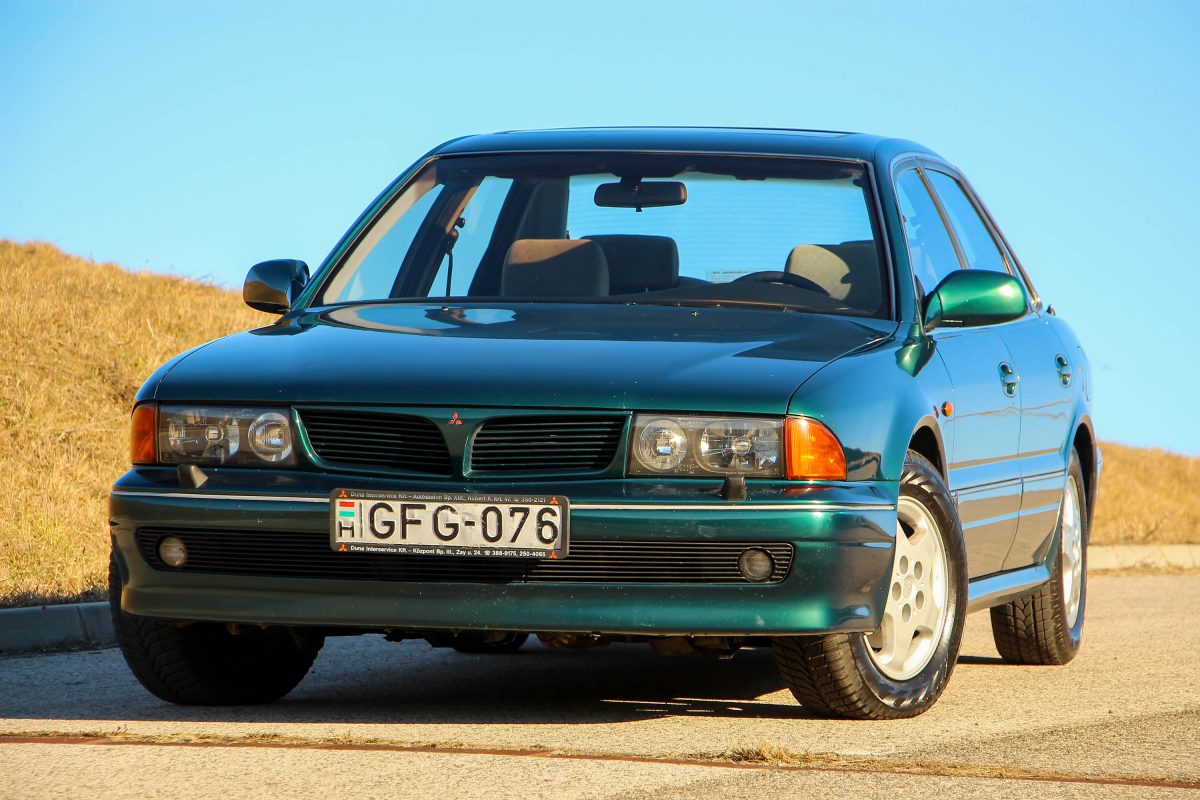 MITSUBISHI SIGMA