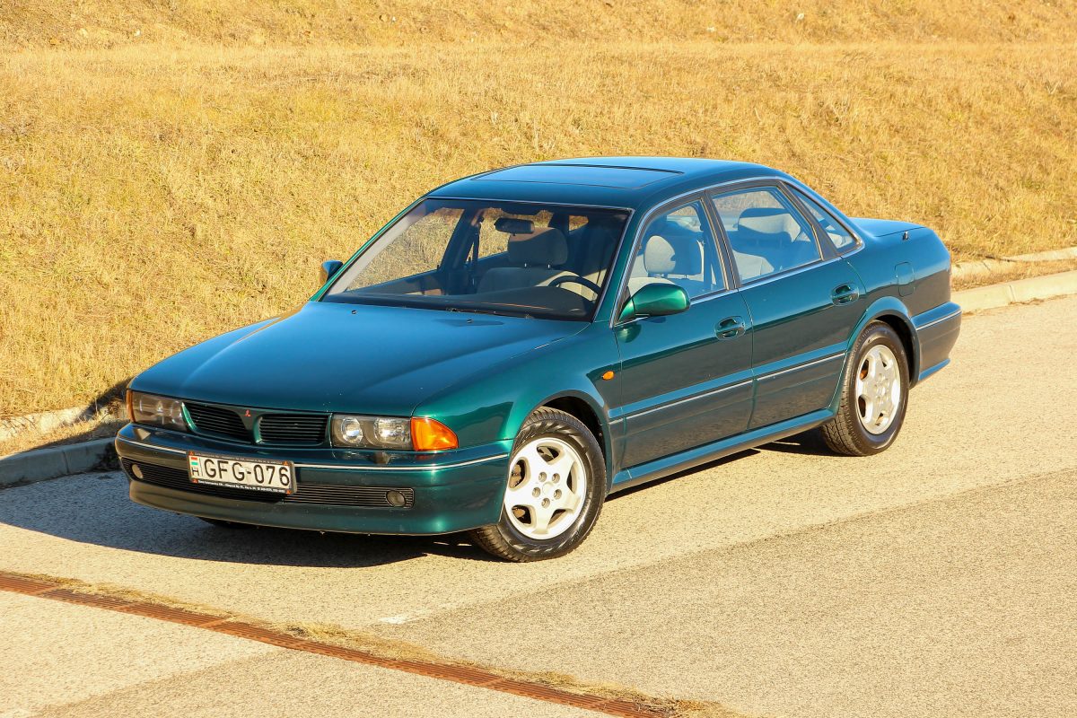 MITSUBISHI SIGMA