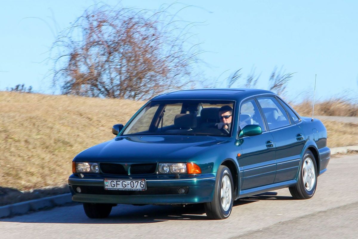 MITSUBISHI SIGMA