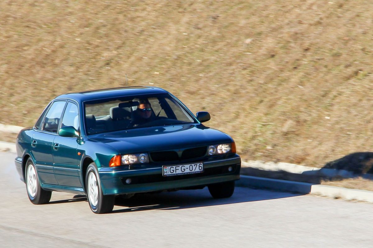 MITSUBISHI SIGMA