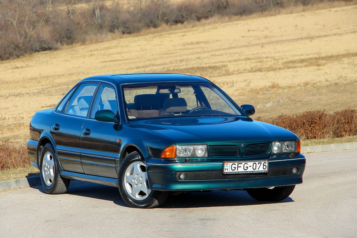 MITSUBISHI SIGMA