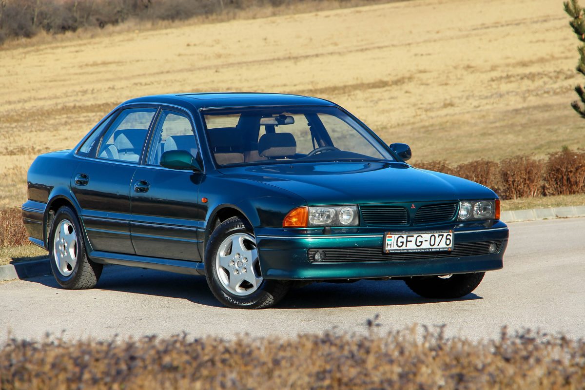 MITSUBISHI SIGMA