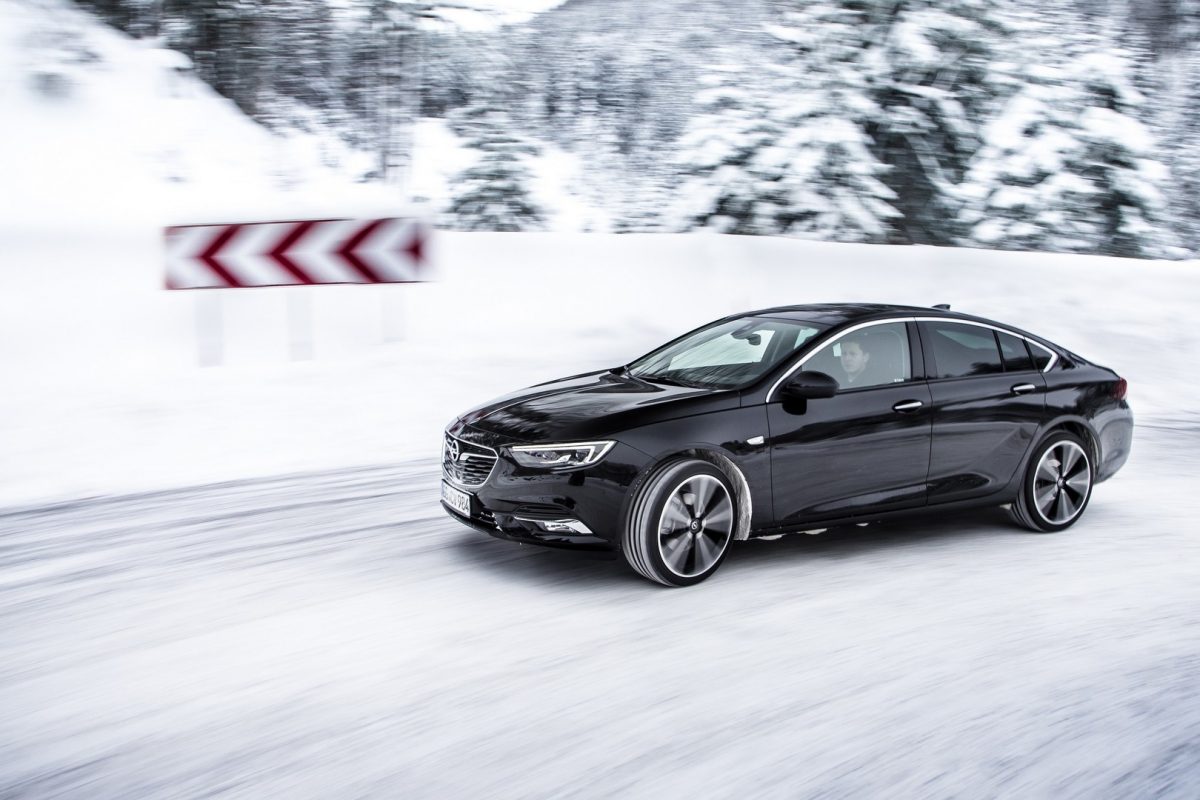 OPEL INSIGNIA