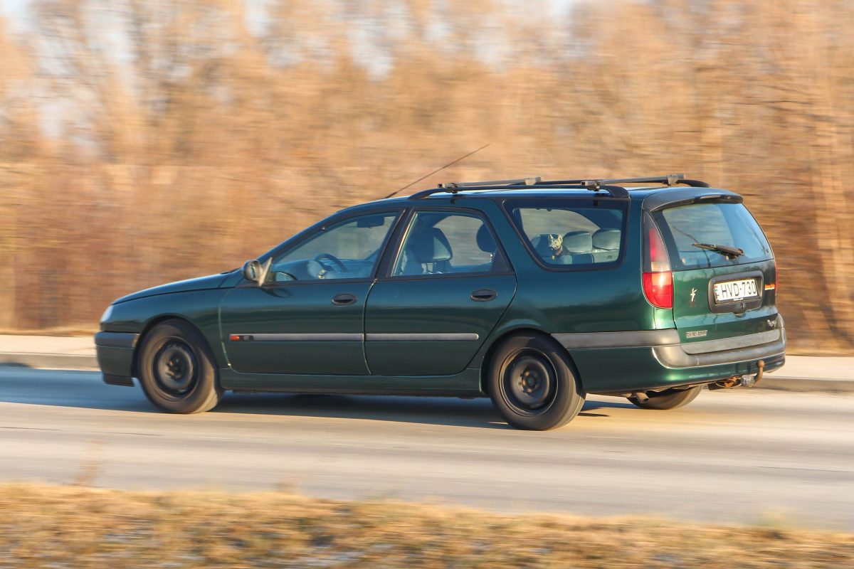 RENAULT LAGUNA