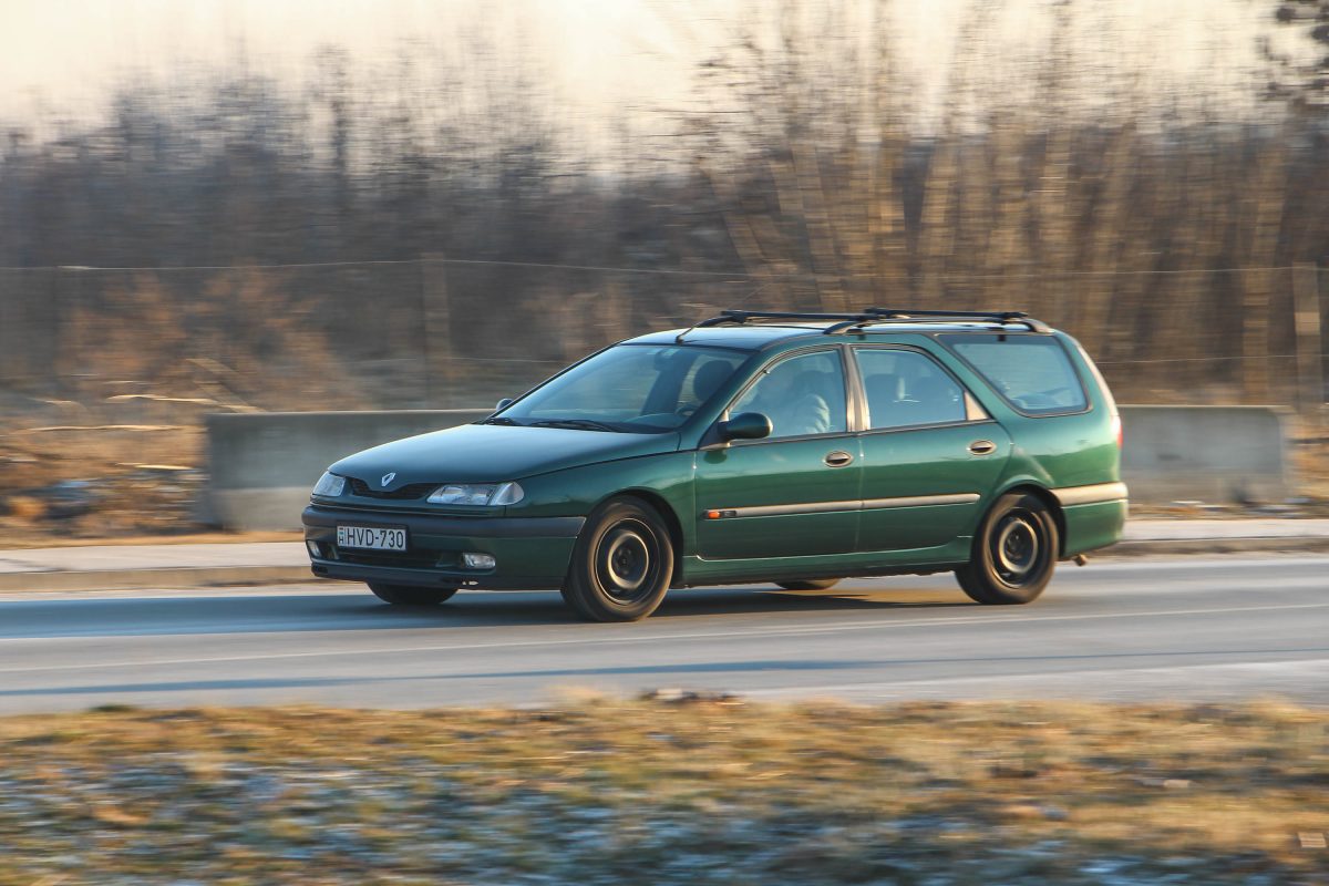 RENAULT LAGUNA