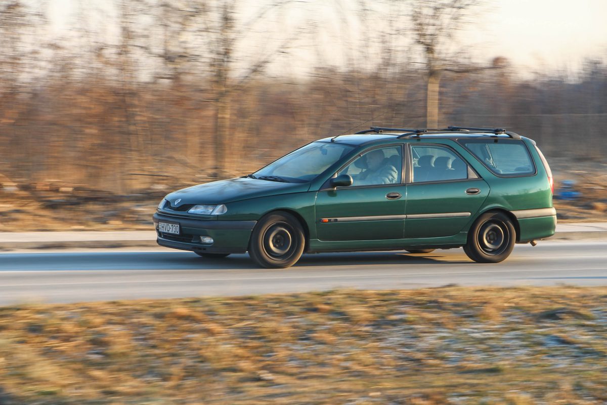RENAULT LAGUNA
