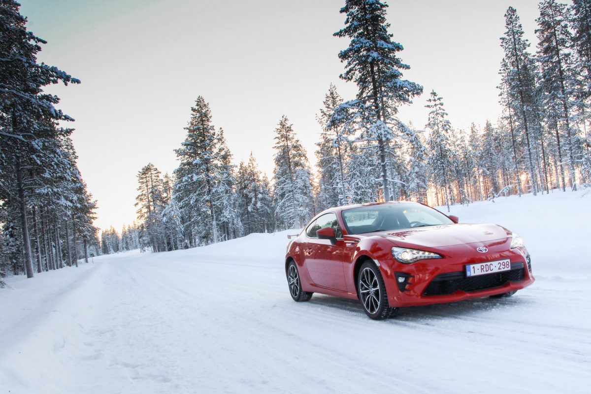 TOYOTA GT86