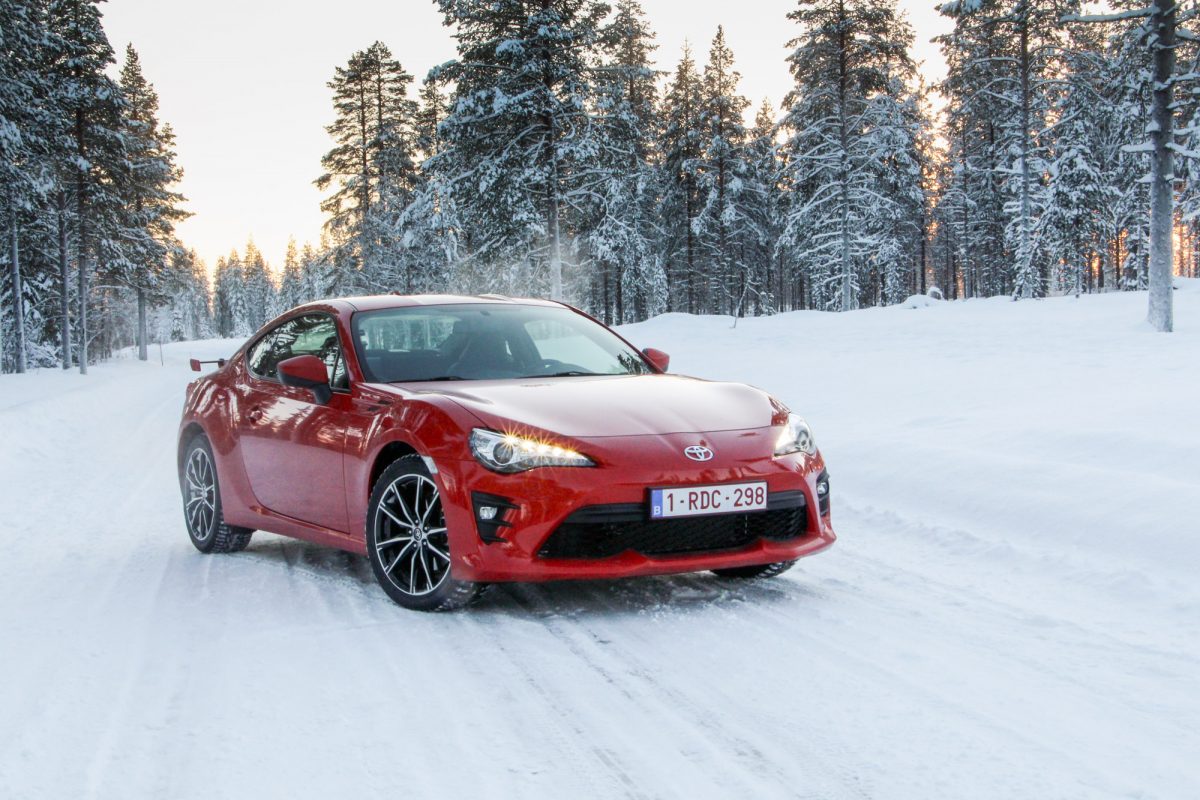 TOYOTA GT86