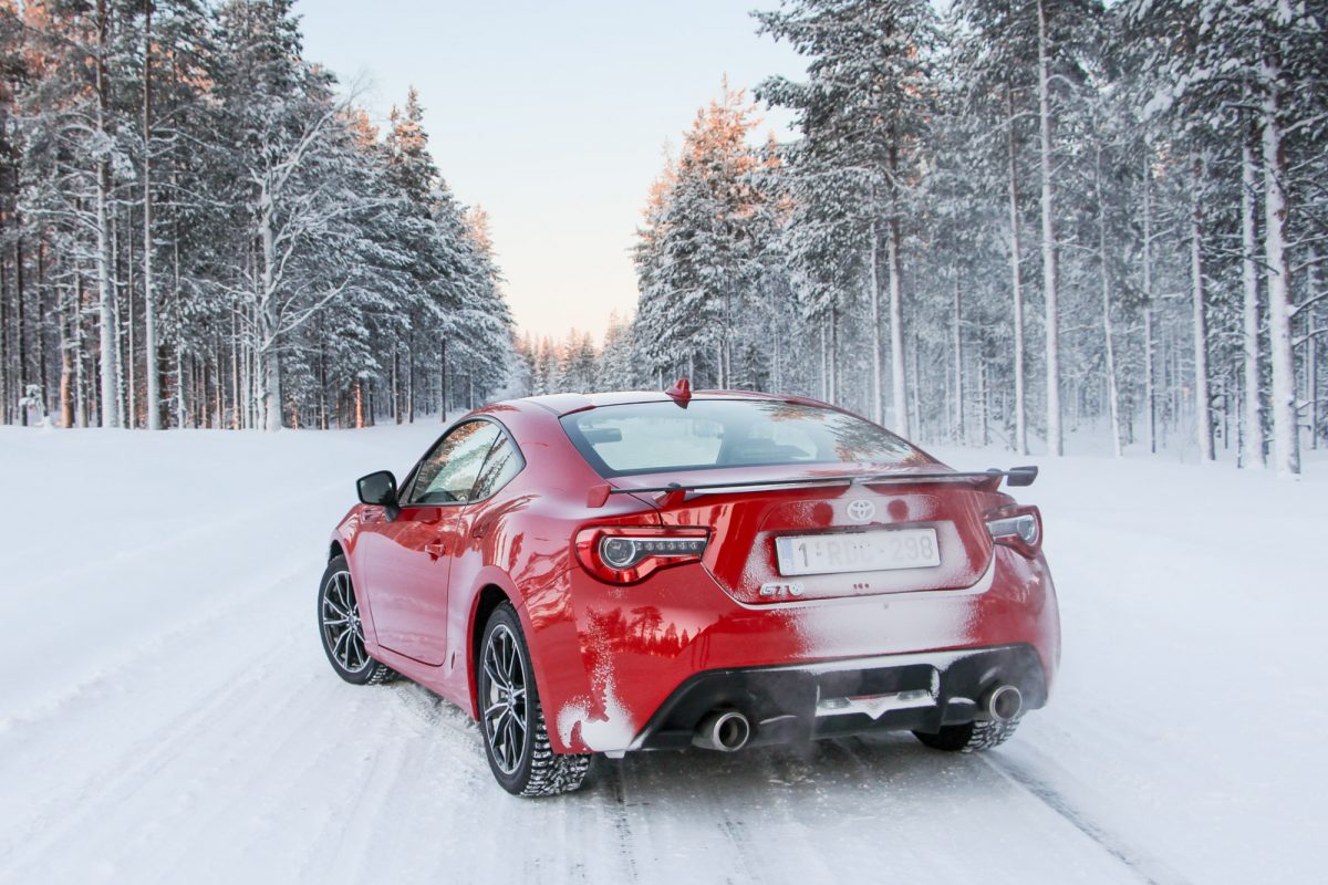 TOYOTA GT86