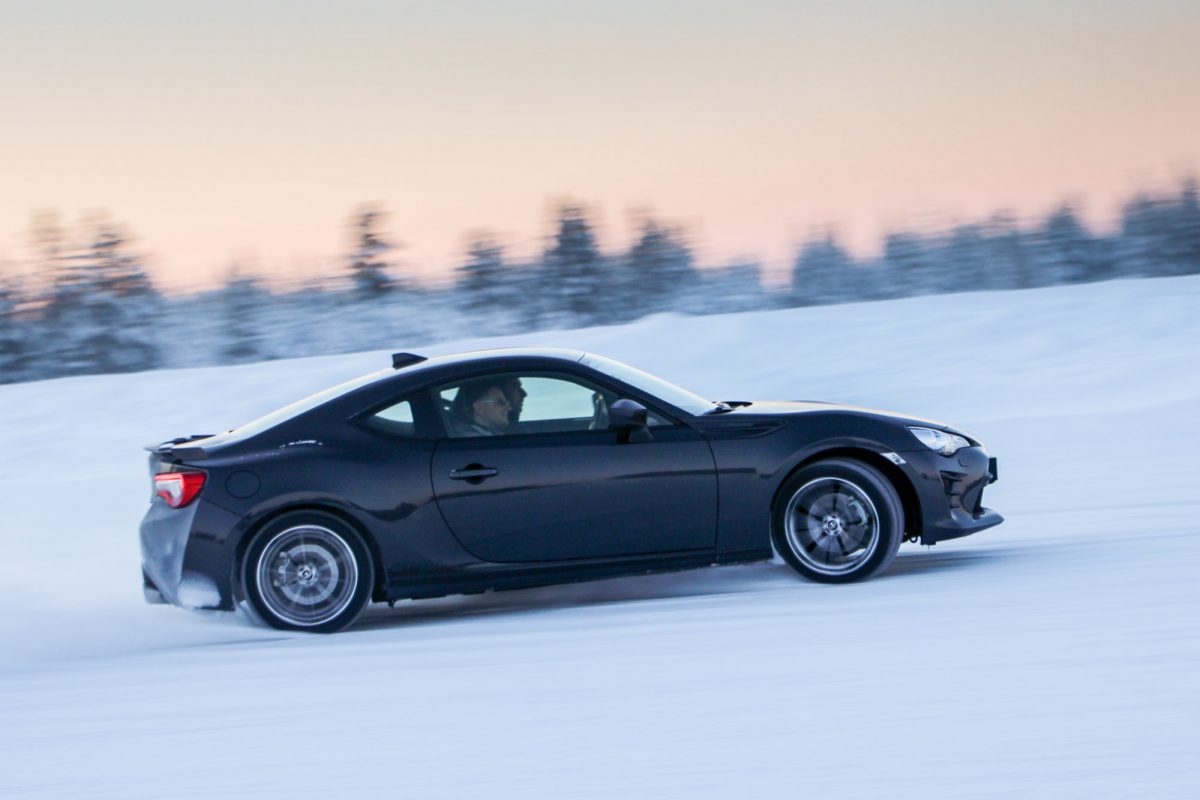 TOYOTA GT86