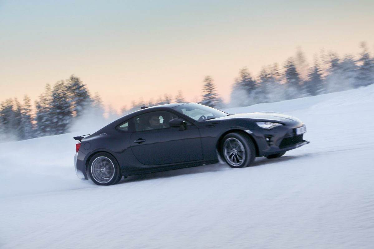 TOYOTA GT86