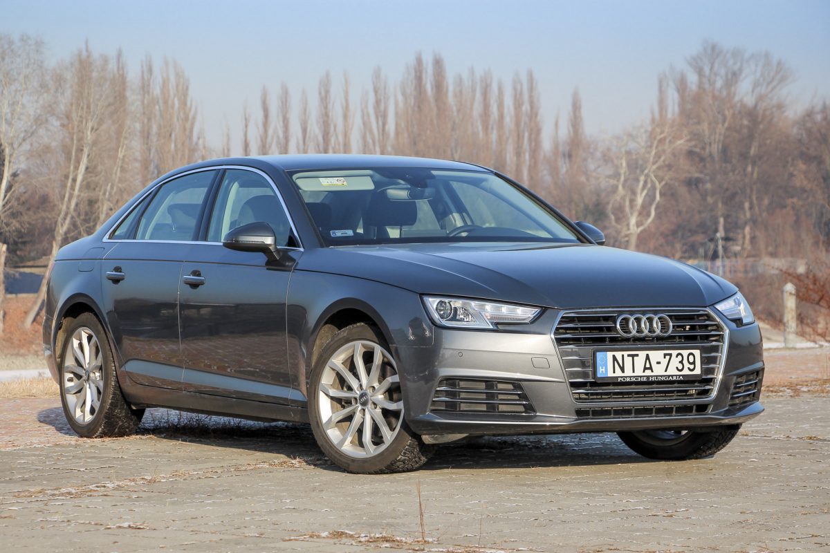 AUDI A4