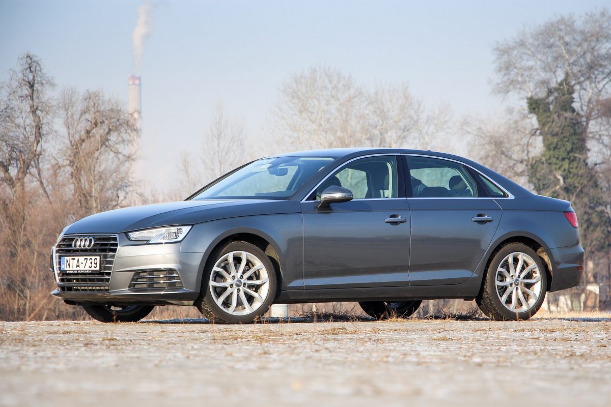 AUDI A4