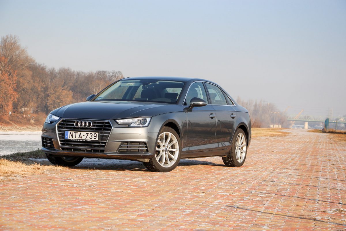 AUDI A4
