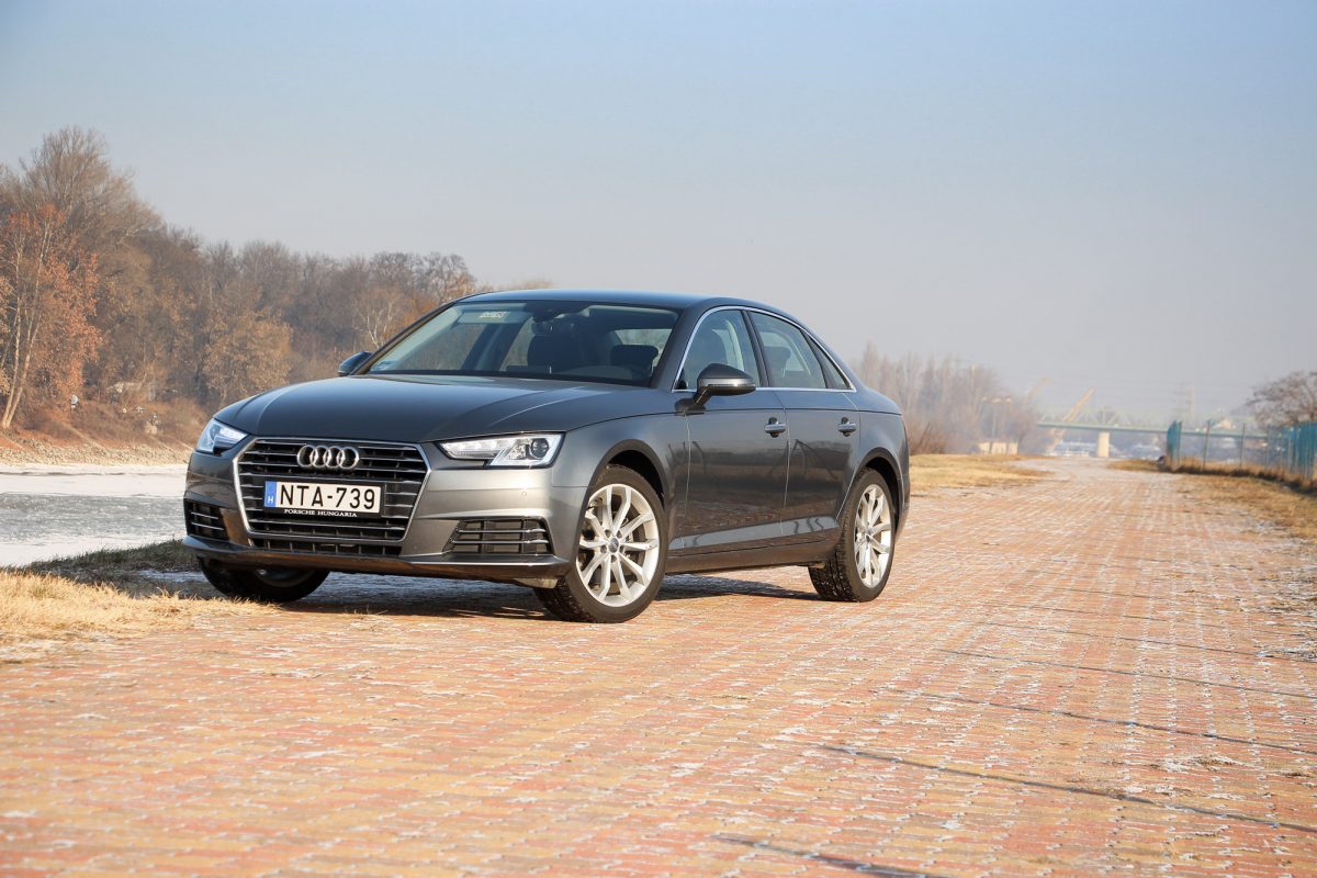 AUDI A4