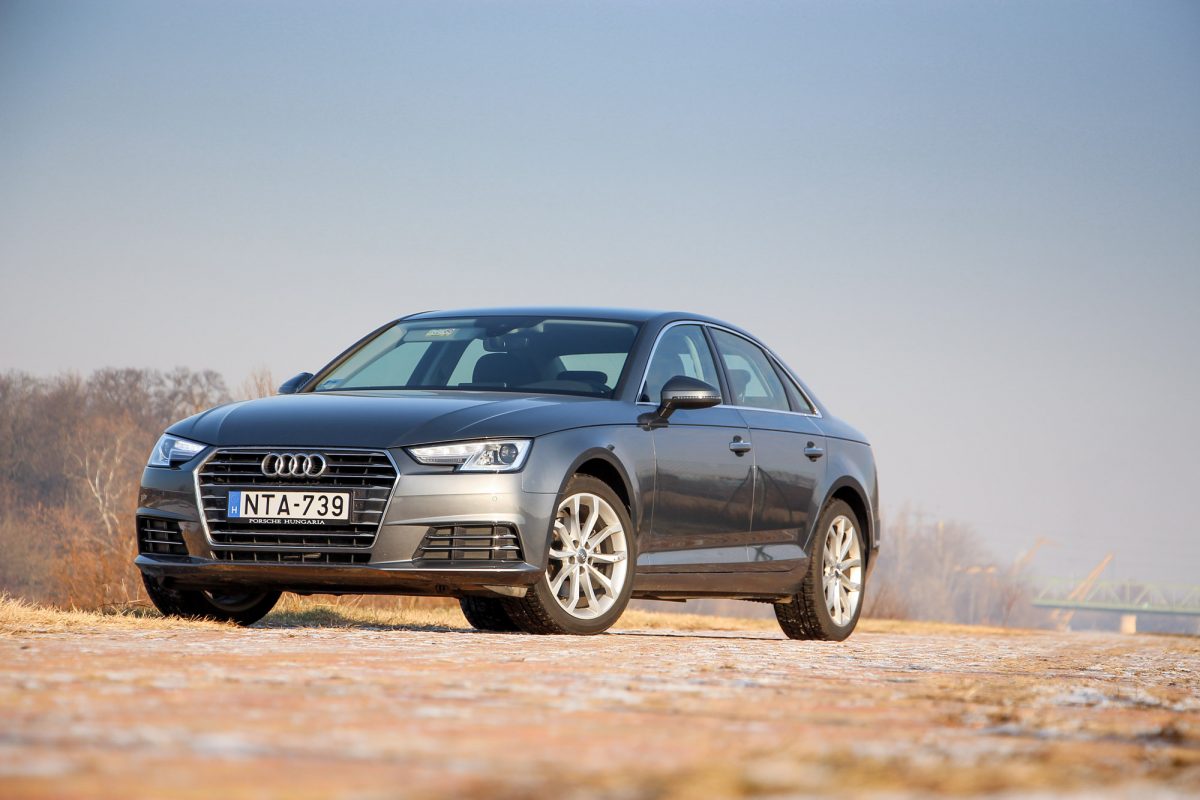 AUDI A4