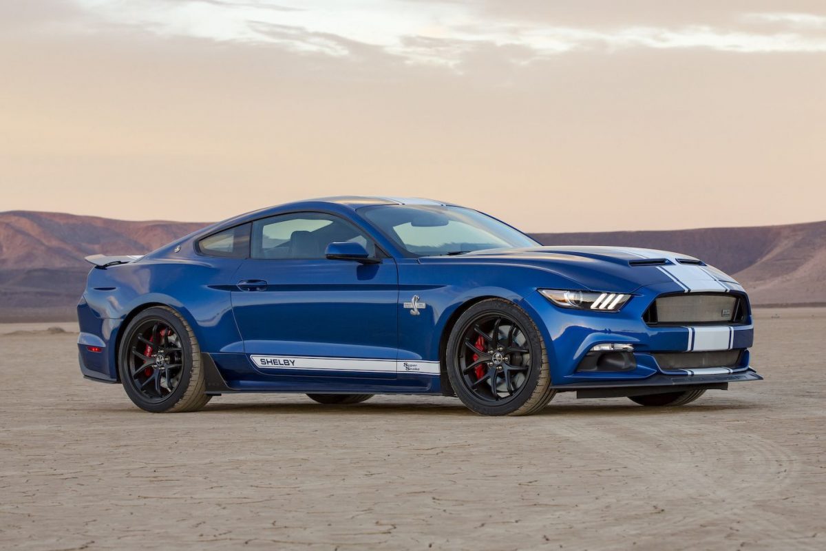 FORD MUSTANG